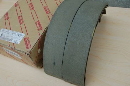 Brake Shoe resmi