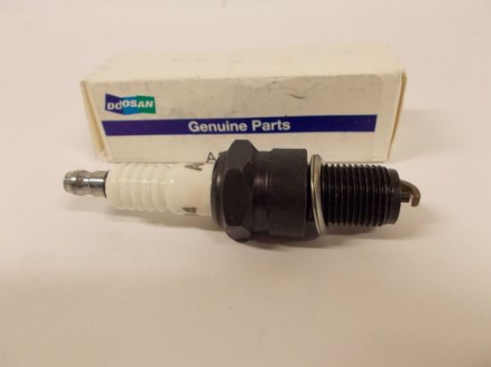 Spark Plug resmi